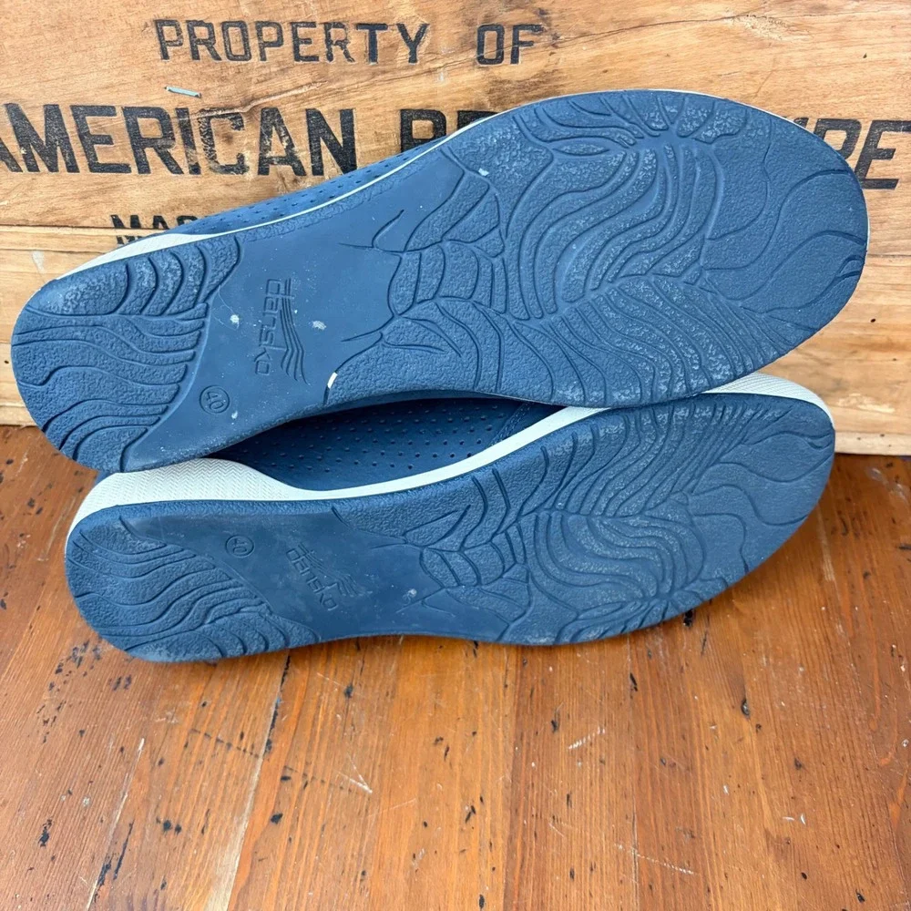 Dansko Honor Navy‎ Mens US 7 EU40 Perforated Leather Slip On Sneakers 4712757575